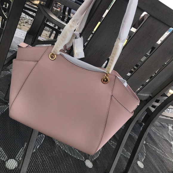 NWT Michael Kors blush pink purse - Picture 3 of 5